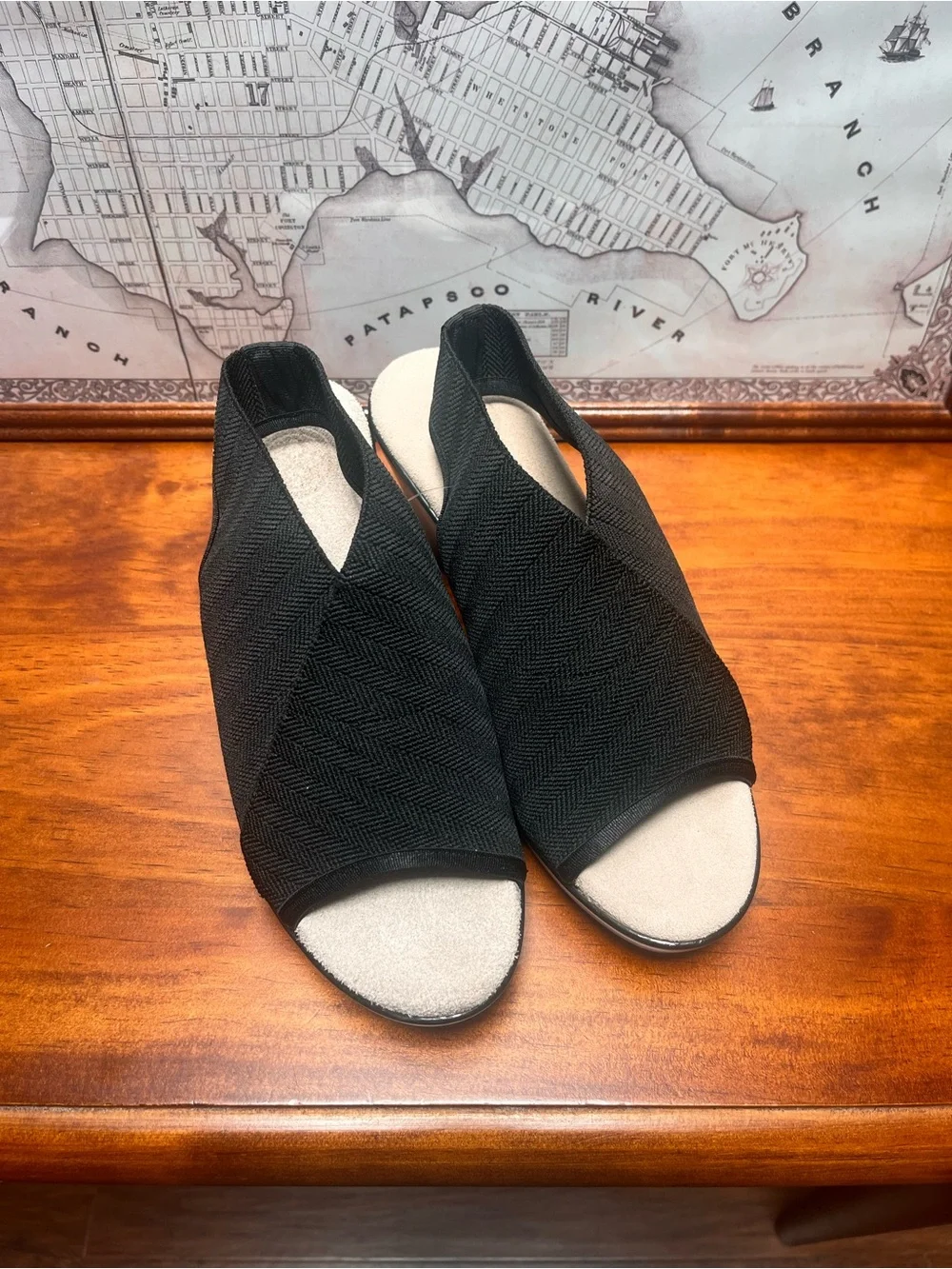Charleston Shoe Company Black Wedge Sandals Size 7
